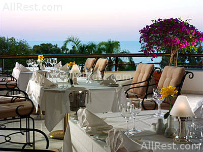 Four Seasons Hotel 39